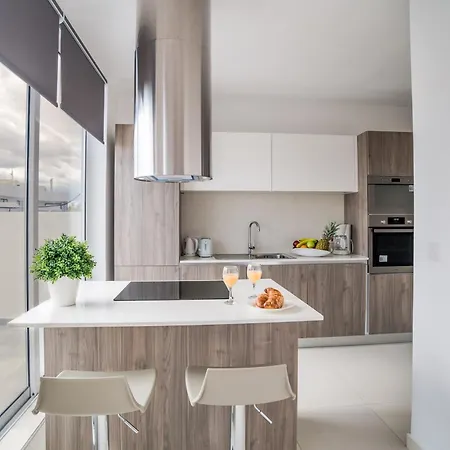 Bnbnova - Private Penthouse With Terrace Spinola Bay Appartement *