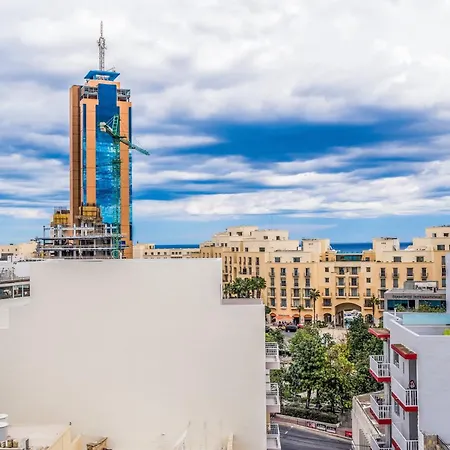 Apartment Bnbnova - Private Penthouse With Terrace Spinola Bay San Ġiljan