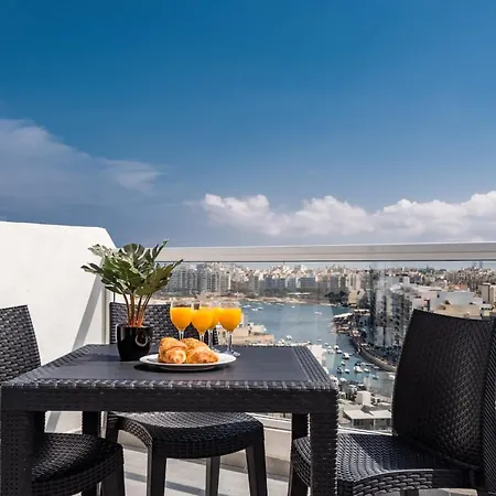 Bnbnova - Private Penthouse With Terrace Spinola Bay * San Ġiljan