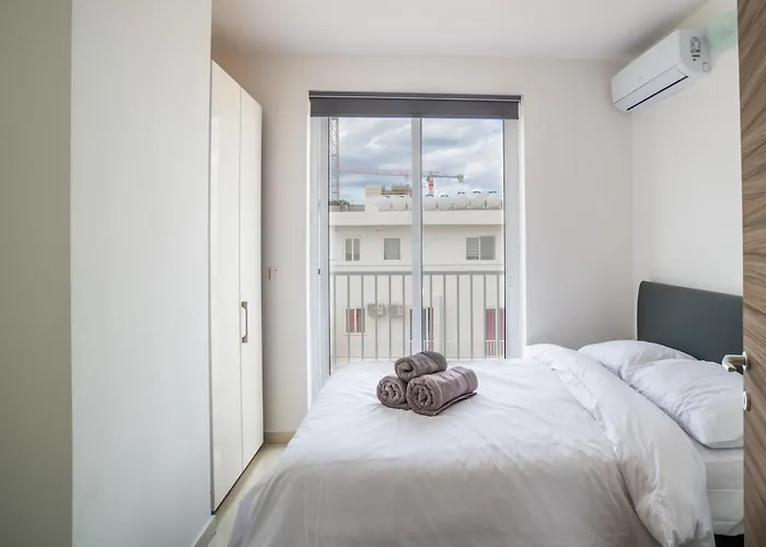 Apartment Bnbnova - Private Penthouse With Terrace Spinola Bay