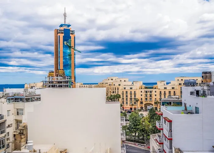 Apartment Bnbnova - Private Penthouse With Terrace Spinola Bay San Ġiljan
