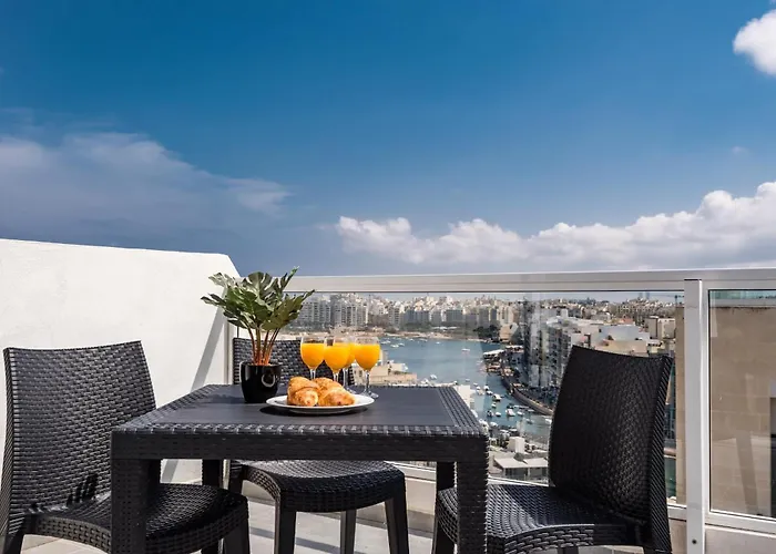 Bnbnova - Private Penthouse With Terrace Spinola Bay * San Ġiljan